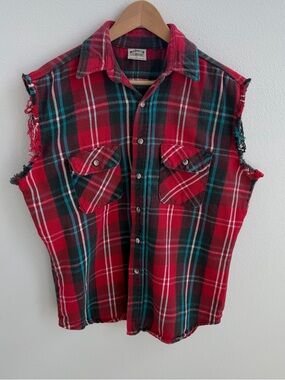 vintage Red & blue plaid sleeveless button-up shirt with frayed hem